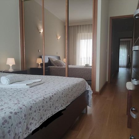 River View Flat บีลาโนวาเดกายา ภายนอก รูปภาพ