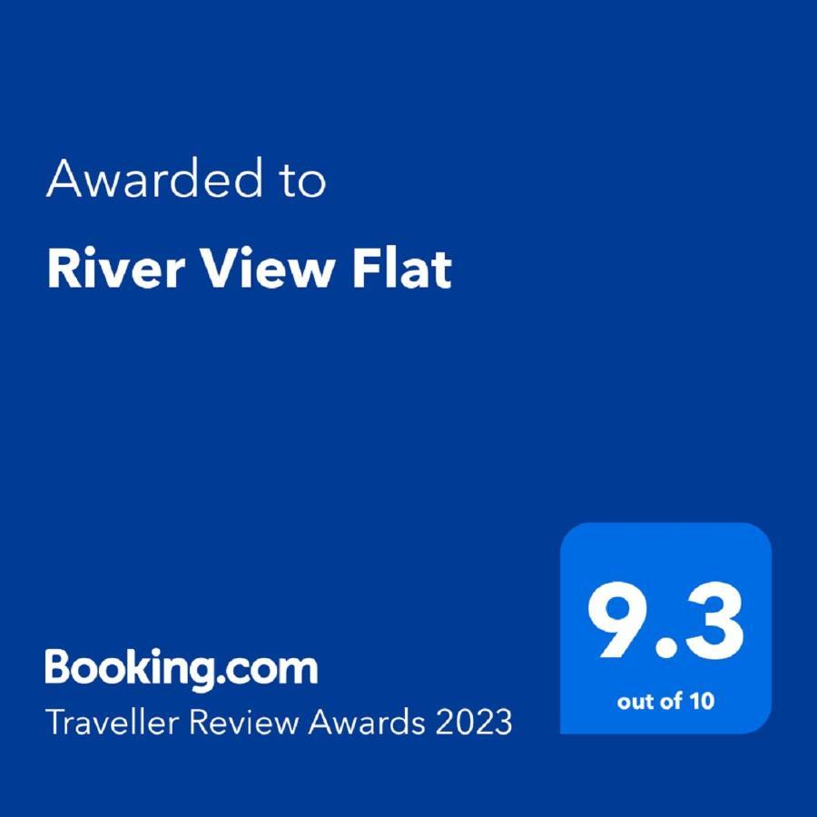 River View Flat บีลาโนวาเดกายา ภายนอก รูปภาพ