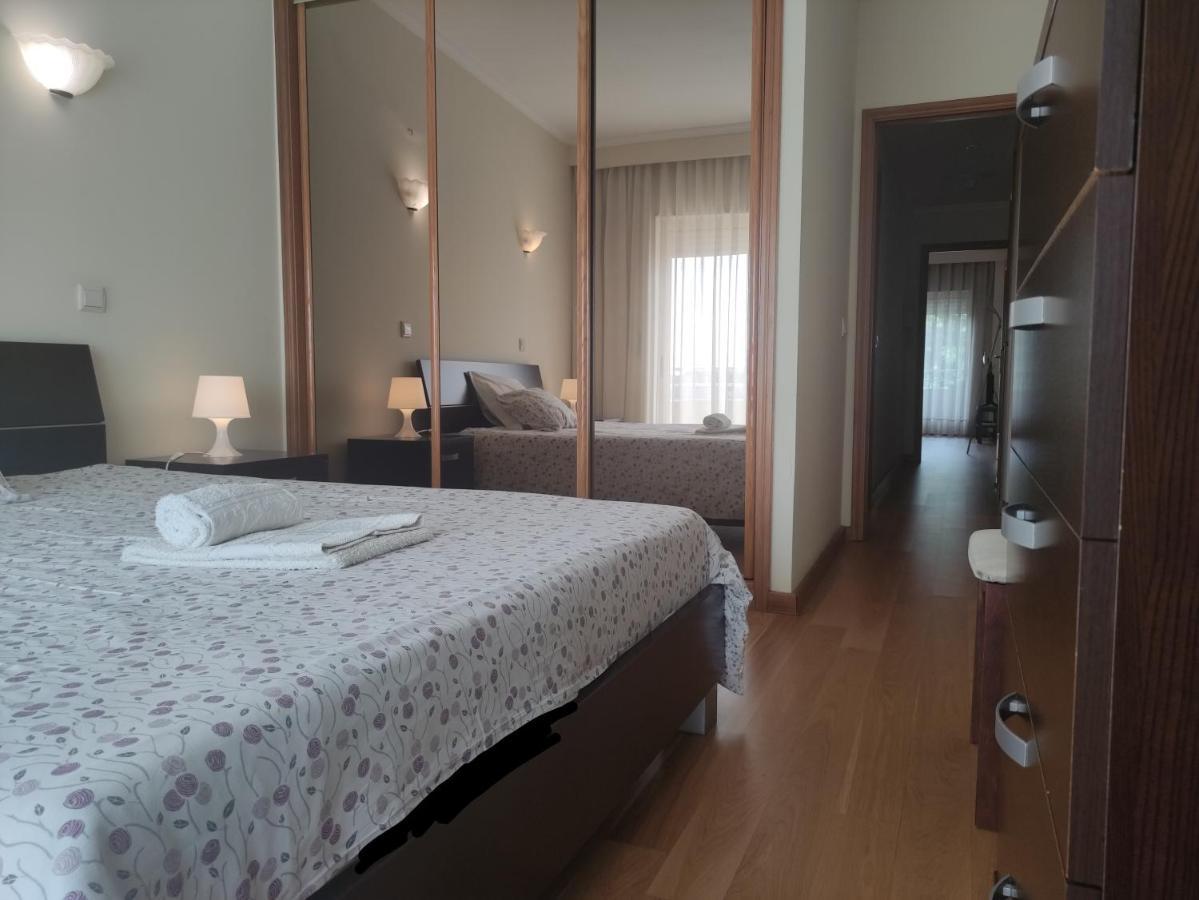 River View Flat บีลาโนวาเดกายา ภายนอก รูปภาพ