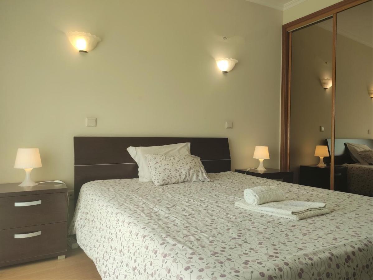 River View Flat บีลาโนวาเดกายา ภายนอก รูปภาพ